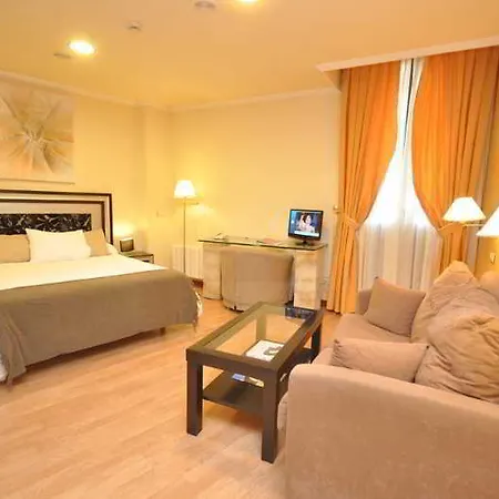 Hotel Rua 4*