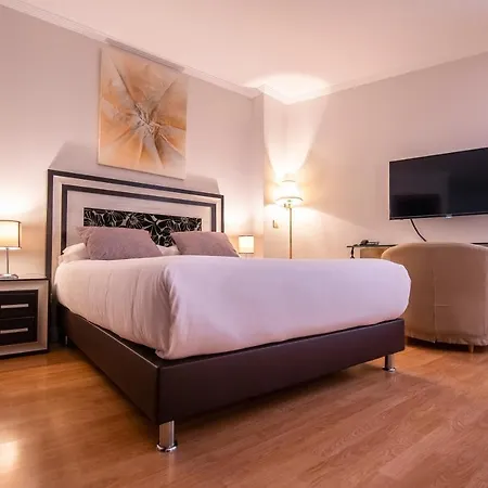 Rua Hotel 4*