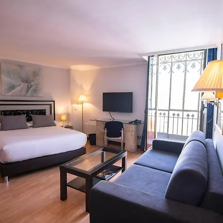 Rua Hotel 4*
